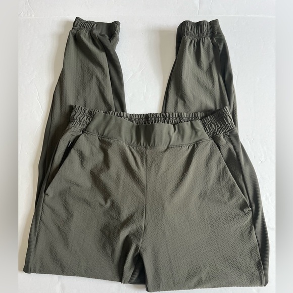 Athleta Textured Brooklyn Jogger Pants Size 8 Green - Picture 1 of 12